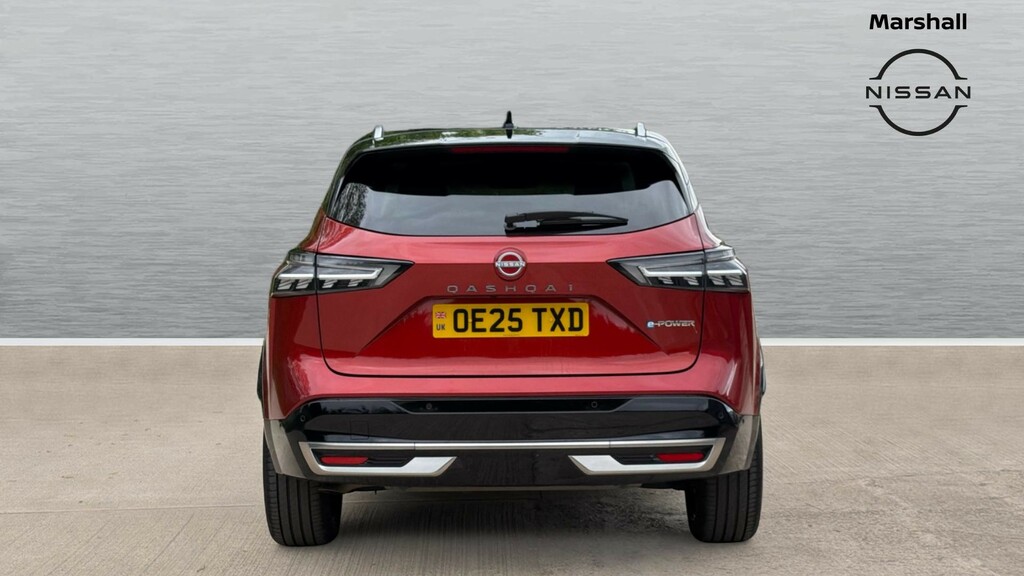 Nissan Qashqai Qashqai 1.5 E-power Tekna OE25TXD Red #6