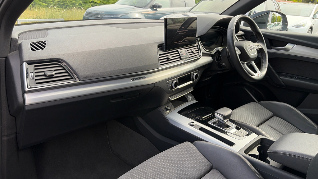 Audi Q5 Q5 40 Tdi Quattro S Line S Tronic WU23NOF Black #2