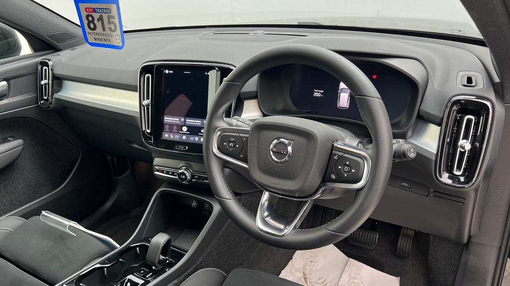 Volvo XC40 Xc40 2.0 B4p Plus Black Edition WF75FLZ Black #4