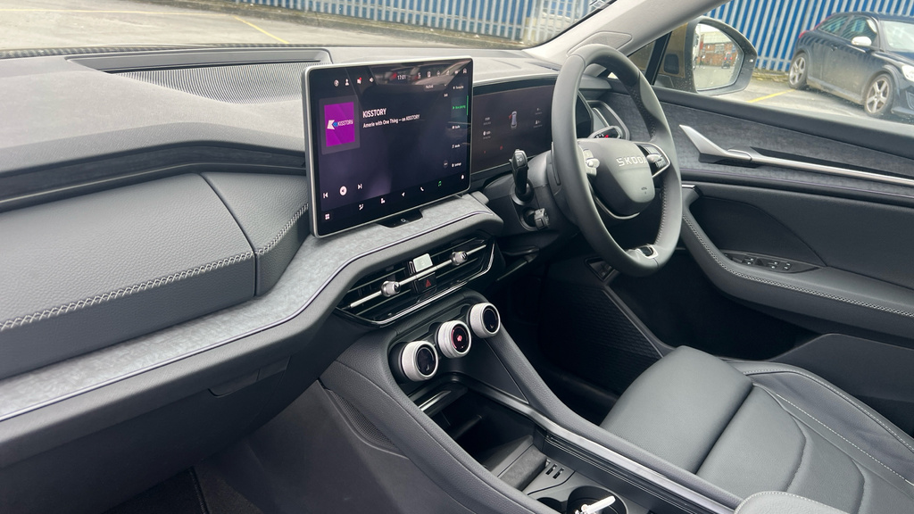 Skoda Kodiaq Kodiaq 1.5 Tsi Iv 204 Se L Dsg KY26UJD Gold #2