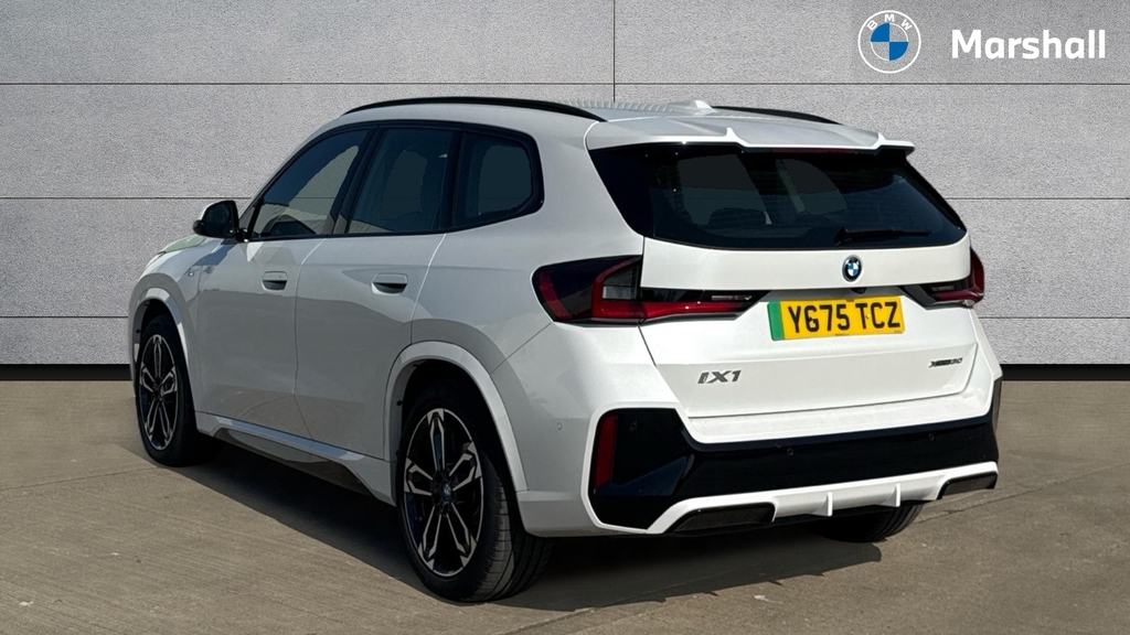 BMW iX1 Ix1 230Kw Xdrive30 M Sport 65Kwh YG75TCZ White #2