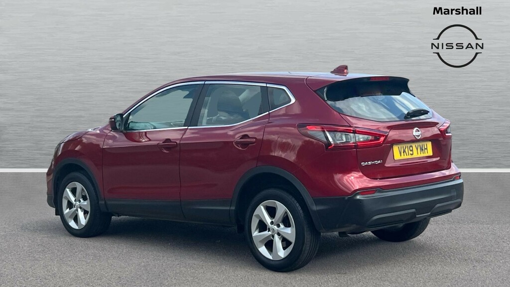 Nissan Qashqai Qashqai 1.3 Dig-t Acenta Premium VK19YMH Red #2