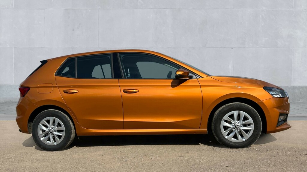 Skoda Fabia Fabia 1.0 Mpi 80 Se Edition KT25HKO Orange #4