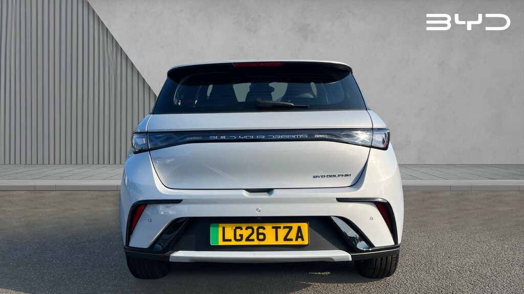 Byd Dolphin Dolphin 130Kw Boost 44.9Kwh LG26TZA White #4