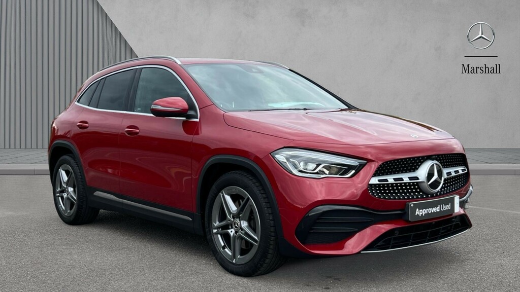 Mercedes-Benz GLA Class Gla 200D Amg Line Red