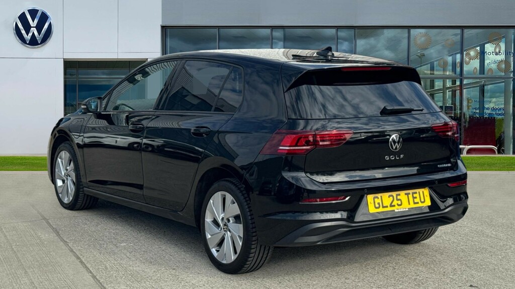 Volkswagen Golf Golf 1.5 Tsi 204 Match Ehybrid Dsg GL25TEU Black #3