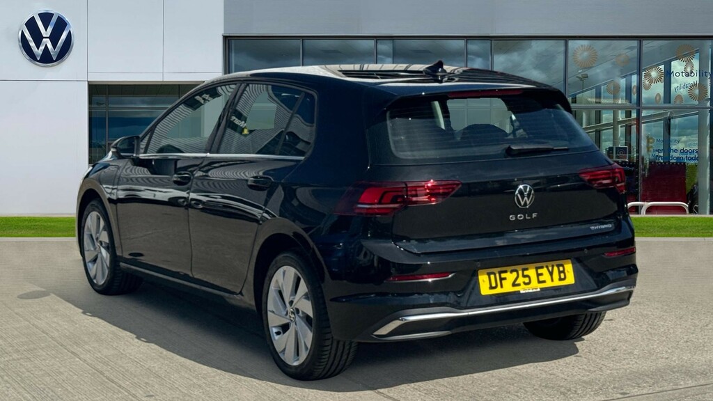 Volkswagen Golf Golf 1.5 Tsi 204 Style Ehybrid Dsg DF25EYB Black #3