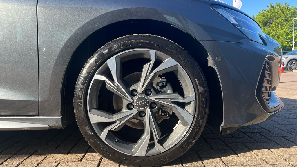 Audi A3 A3 1.5 Tfsi 150 S Line S Tronic Tech Pack LX75RBU Grey #5
