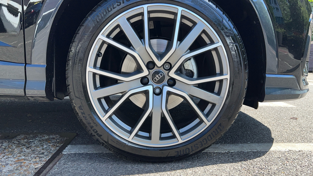Audi Q3 Q3 35 Tfsi Black Edition S Tronic 20 Alloy LM75FWG Black #5