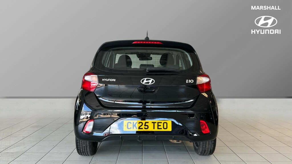 Hyundai I10 I10 1.0 58 Advance Nav CK25TEO Black #4