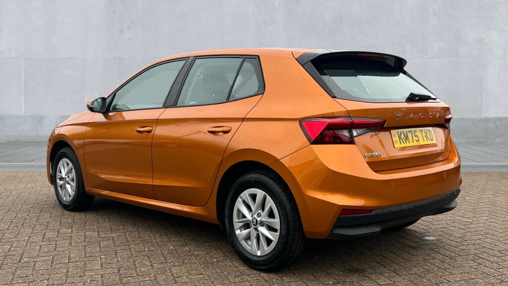 Skoda Fabia Fabia 1.0 Mpi 80 Se Edition KM75TXD Orange #3