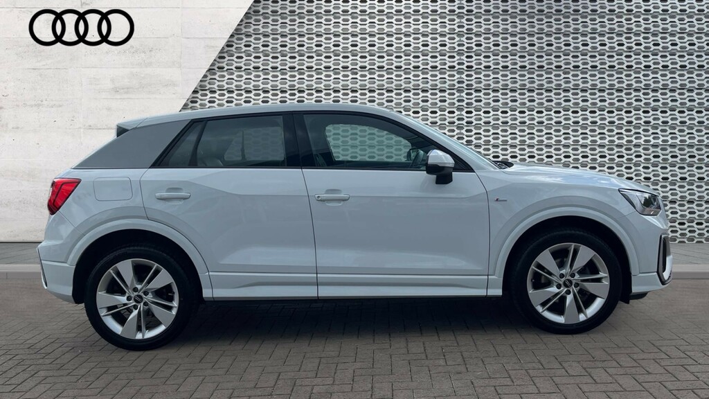 Audi Q2 Q2 35 Tfsi S Line S Tronic GL22WVC White #4