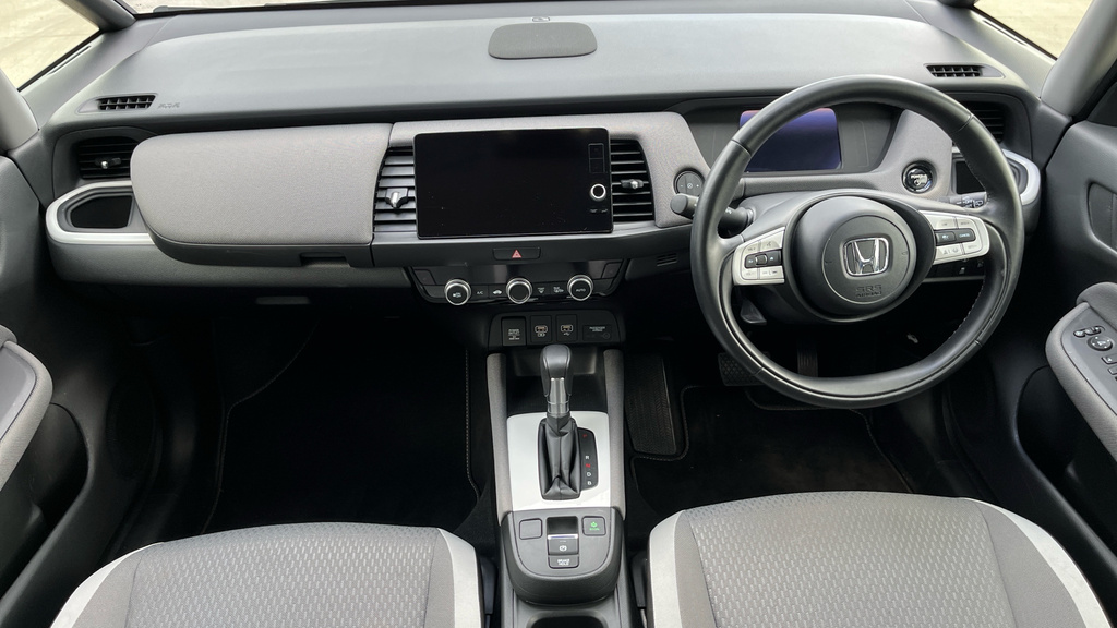 Honda Jazz Jazz 1.5 I-mmd Hybrid Crosstar Ex Ecvt RO23BXG White #4
