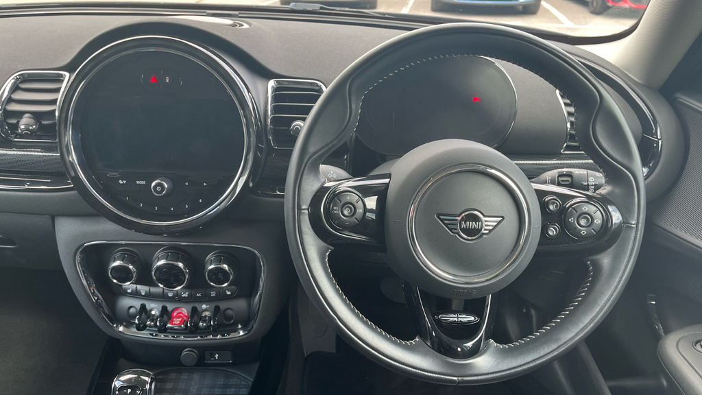 Mini Clubman Clubman 1.5 Cooper Exclusive 6Dr Comfortnav HG21MZU White #5