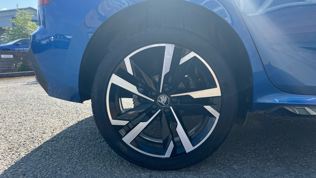 Skoda Kamiq Kamiq 1.5 Tsi Monte Carlo Edition Dsg DF25MZX Blue #5