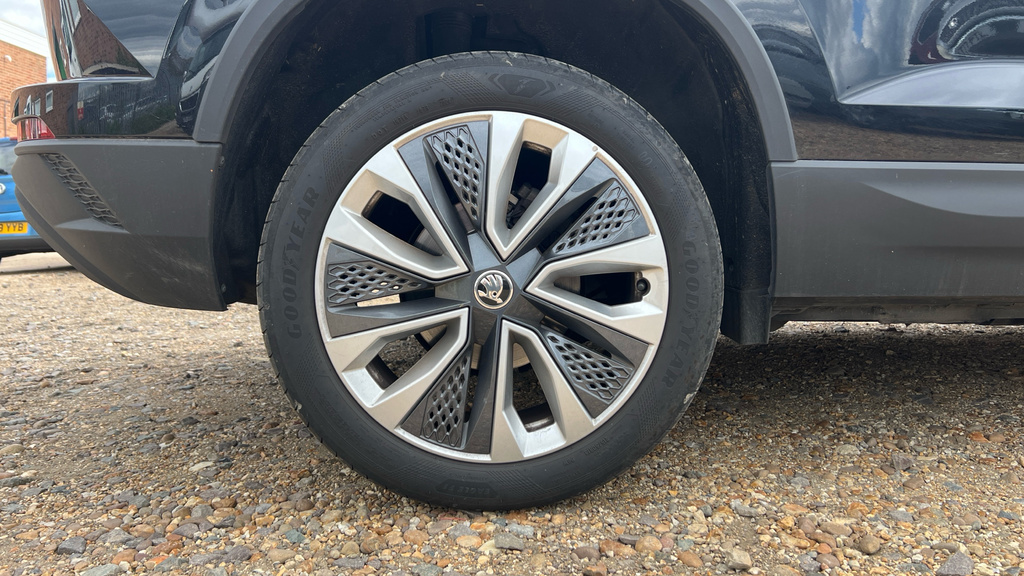 Skoda Karoq Karoq 1.5 Tsi Se L Dsg EU74AOO Black #5