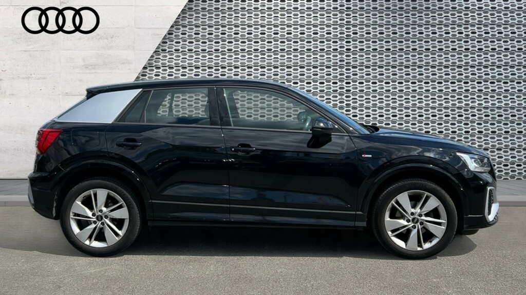 Audi Q2 Q2 35 Tfsi S Line S Tronic VN23AEJ Black #4