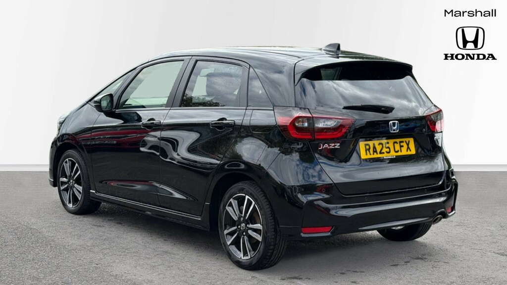 Honda Jazz Jazz 1.5 I-mmd Hybrid Advance Sport Ecvt RA25CFX Black #3