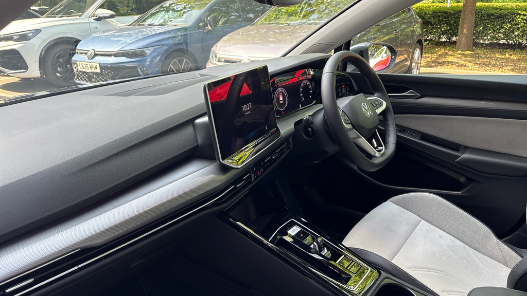 Volkswagen Golf Golf 1.5 Tsi 204 Style Ehybrid Dsg DK75YNW Grey #2
