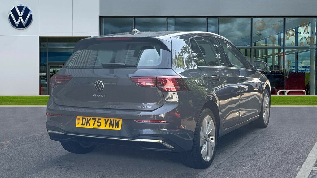 Volkswagen Golf Golf 1.5 Tsi 204 Style Ehybrid Dsg DK75YNW Grey #3