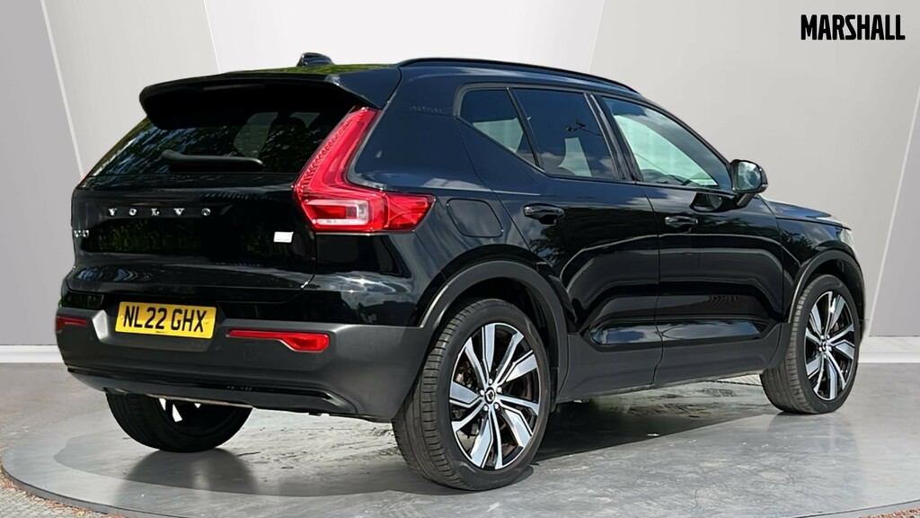 Volvo XC40 Xc40 1.5 T5 Recharge Phev R Design Pro NL22GHX Black #2