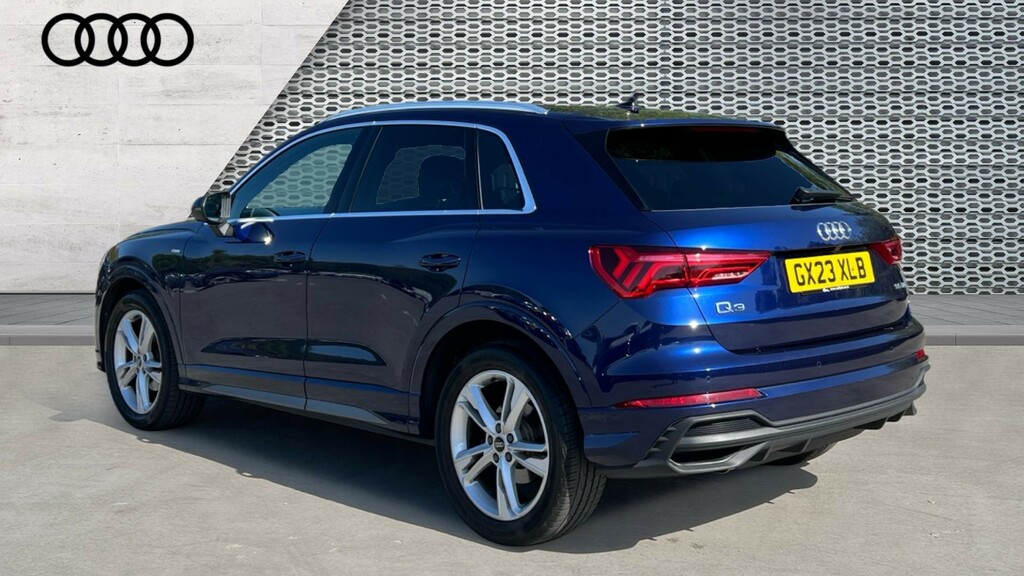 Audi Q3 Q3 35 Tdi S Line S Tronic Blue #3