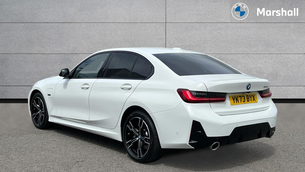 BMW 3 Series 3 Series 330E M Sport Step YK73BYX White #2