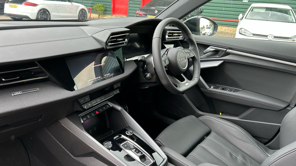 Audi A3 A3 1.5 Tfsi 150 Black Edition S Tronic RK75ERX White #2