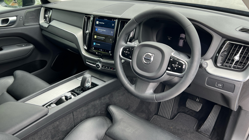 Volvo XC60 Xc60 2.0 B4p Plus Dark Geartronic YS72OHT Grey #4