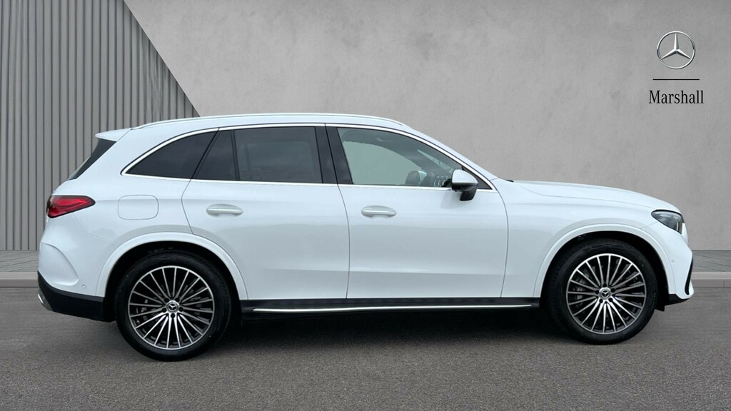 Mercedes-Benz GLC Class Glc 300D 4Matic Amg Line Premium 9G-tronic KM25BJX White #4