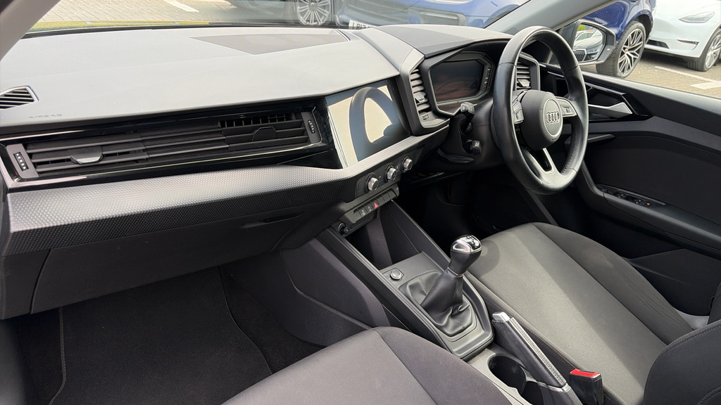 Audi A1 A1 30 Tfsi 110 Technik BJ72LXZ Grey #2