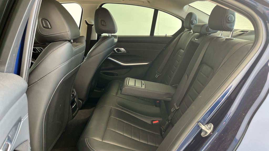 BMW 3 Series 3 Series 330E Sport Pro Blue #4