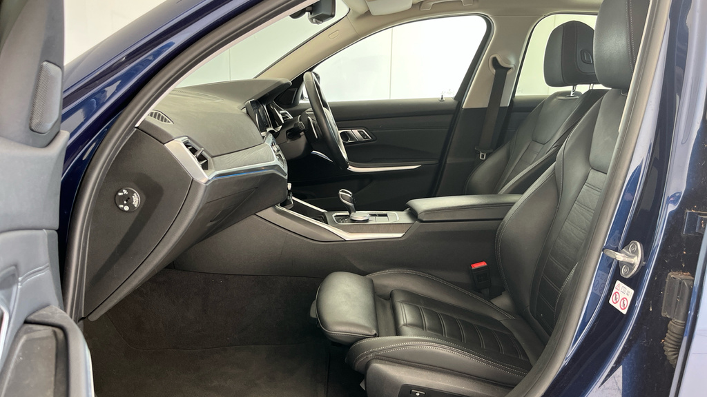 BMW 3 Series 3 Series 330E Sport Pro Blue #3