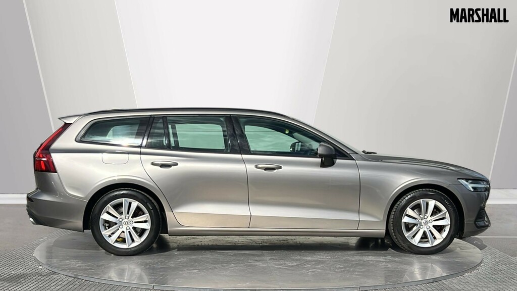 Volvo V60 V60 2.0 D3 Momentum Grey #3