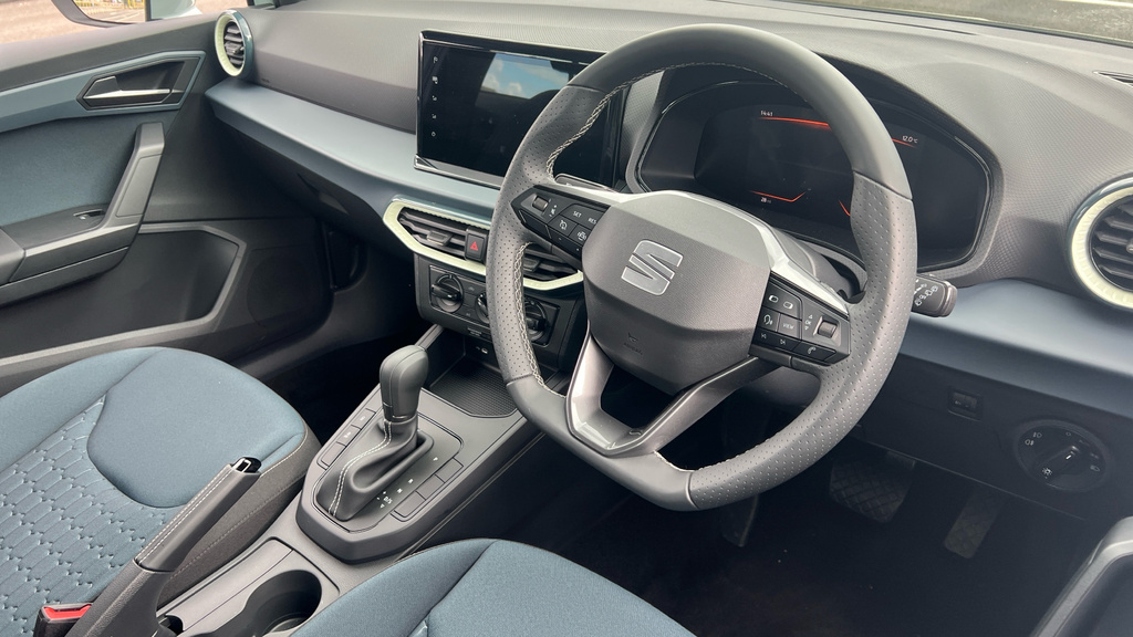 Seat Ibiza Ibiza 1.0 Tsi 115 Se Technology Dsg KR26LZX Grey #6