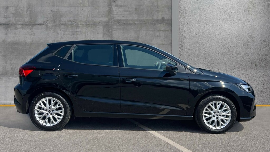 Seat Ibiza Ibiza 1.0 Tsi 115 Se Technology Dsg KR26FUF Black #4