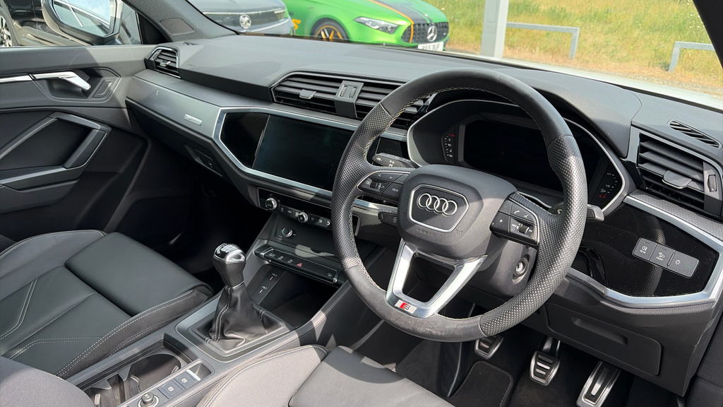 Audi Q3 Q3 35 Tfsi S Line OE22JZH White #6