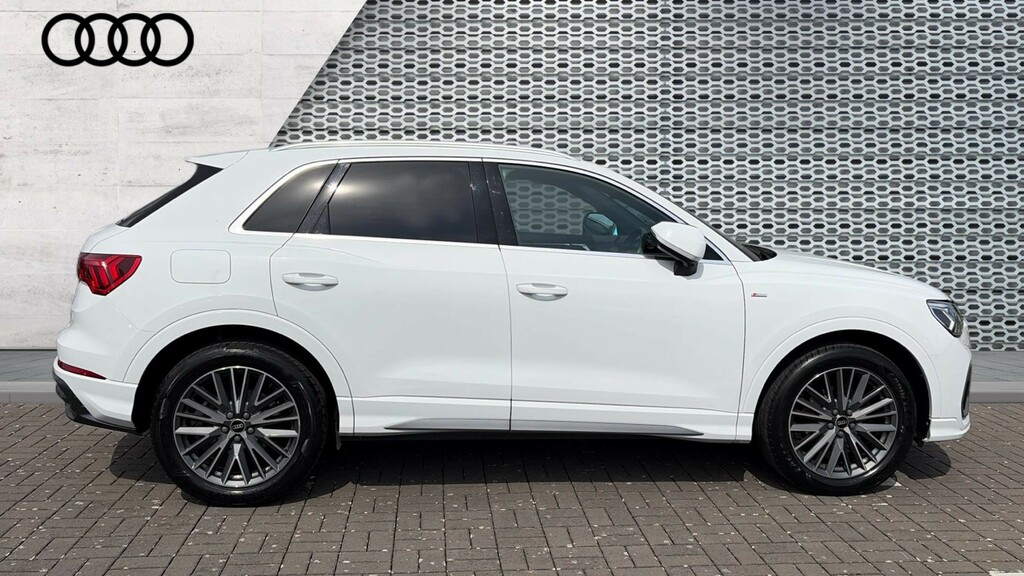 Audi Q3 Q3 35 Tfsi S Line OE22JZH White #4