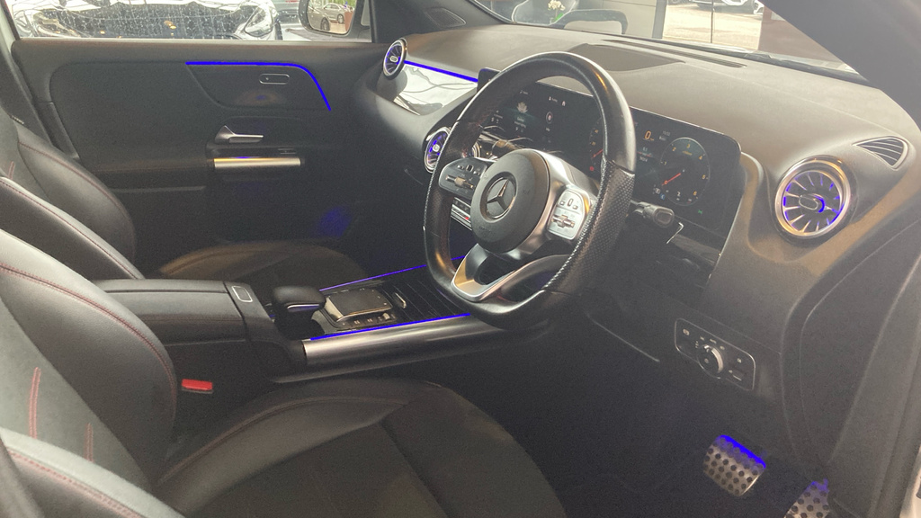 Mercedes-Benz GLA Class Gla 220D 4Matic Amg Line Executive KN23YME Silver #3