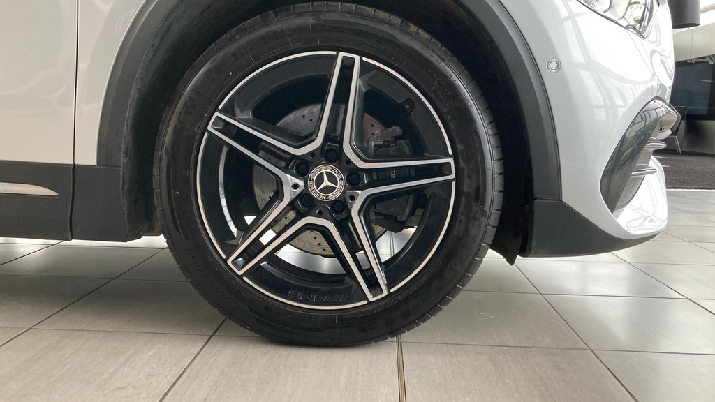 Mercedes-Benz GLA Class Gla 220D 4Matic Amg Line Executive KN23YME Silver #5