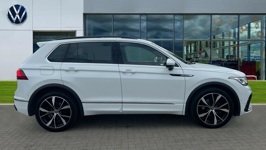 Volkswagen Tiguan Tiguan 1.5 Tsi 150 R-line Dsg PJ23BXX White #4