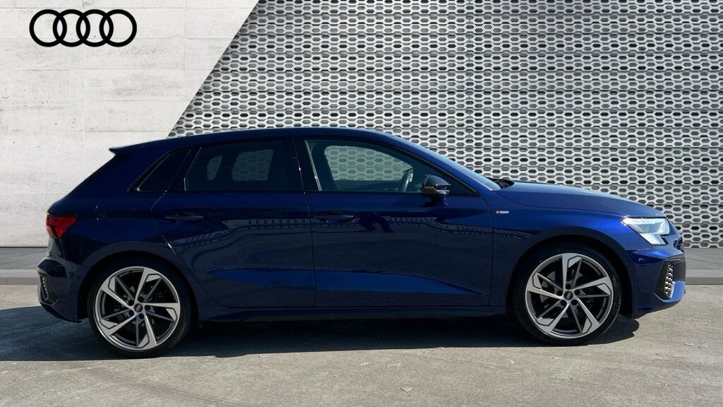 Audi A3 A3 35 Tdi Edition 1 S Tronic GL23OYA Black #4