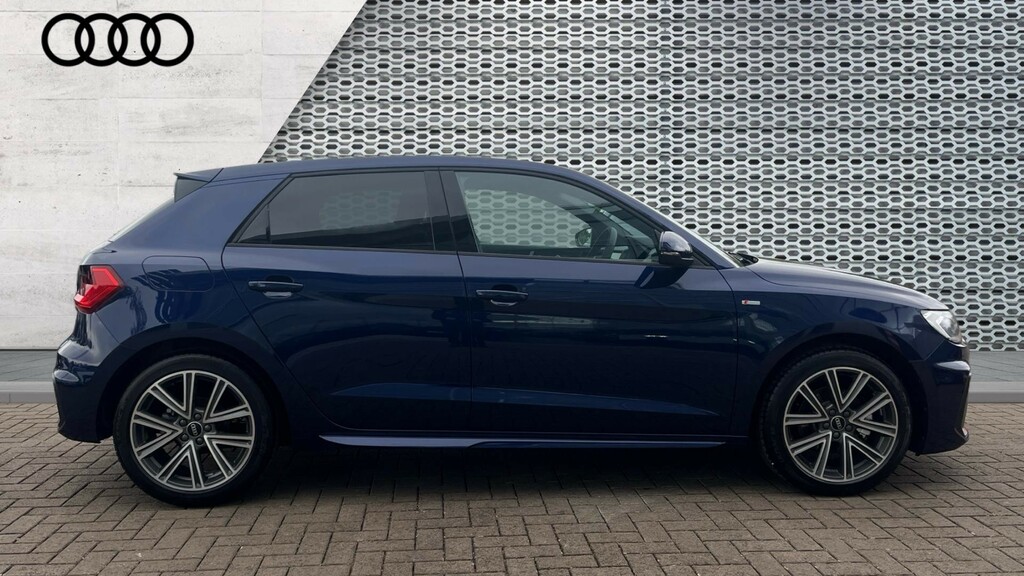 Audi A1 Audi A1 Sportback S Line 35 Tfsi 150 Ps S Tronic LV26XUA Black #4