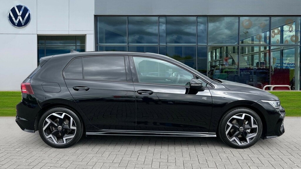 Volkswagen Golf Golf 1.5 Tsi 150 R-line DE75GWO Black #4