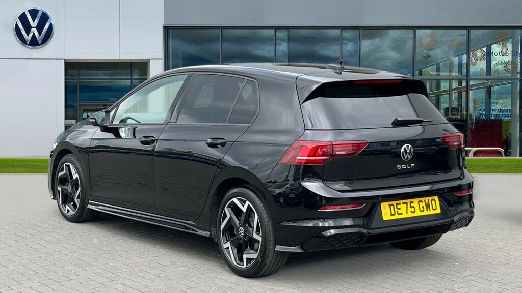 Volkswagen Golf Golf 1.5 Tsi 150 R-line DE75GWO Black #3