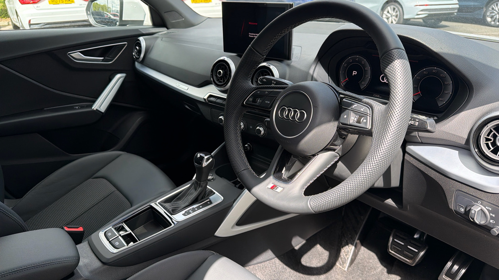 Audi Q2 Q2 35 Tfsi S Line S Tronic DC25VXW White #6