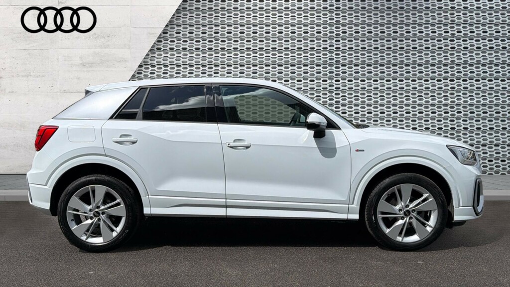 Audi Q2 Q2 35 Tfsi S Line S Tronic DC25VXW White #4
