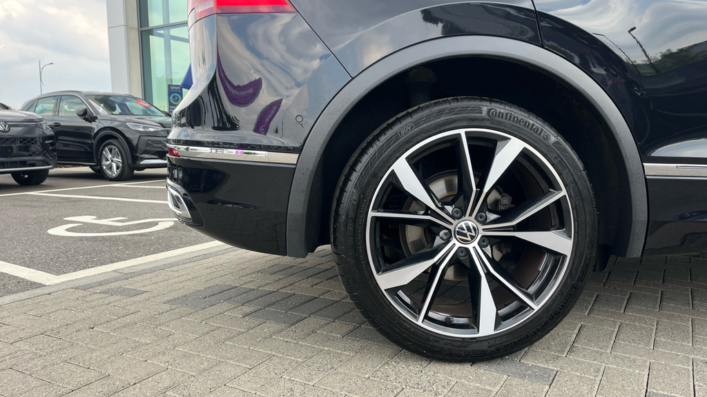Volkswagen Tiguan Tiguan 1.5 Tsi 150 R-line Dsg MJ23EPV Black #5