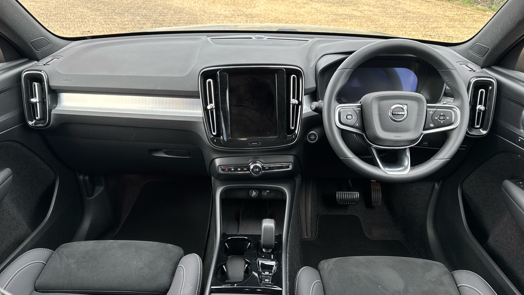 Volvo XC40 Xc40 2.0 B4p Plus Dark RF25PJU Black #5