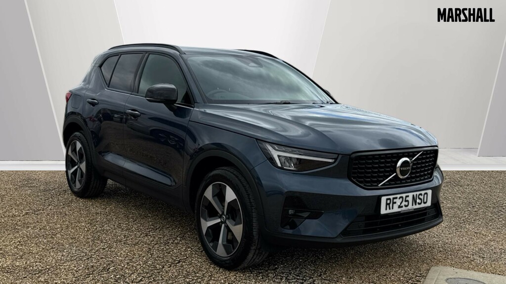 Volvo XC40 Xc40 2.0 B4p Plus Dark Blue